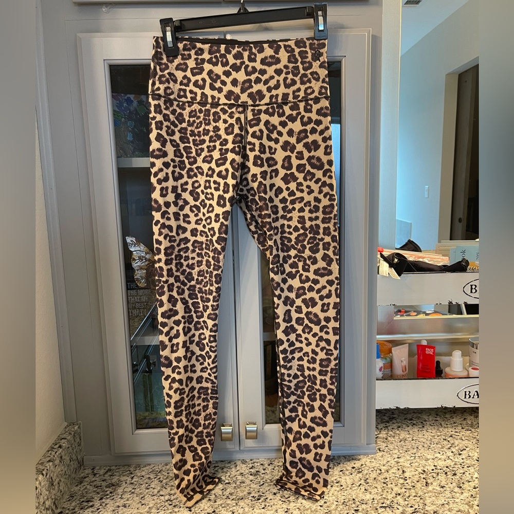 Good American Performance Leggings